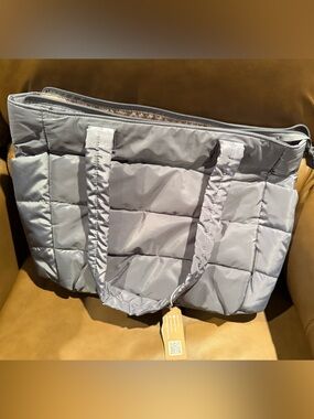 Bagsmart Light Gray Quilted Women’s Tote Bag - Versatile Everyday Carry